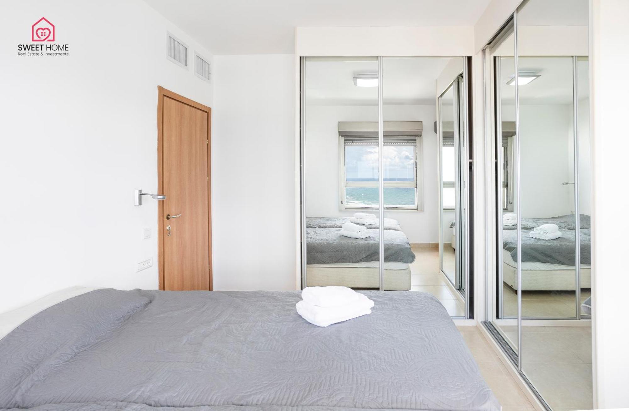 Luxury Apartments' In Netanya Exteriör bild