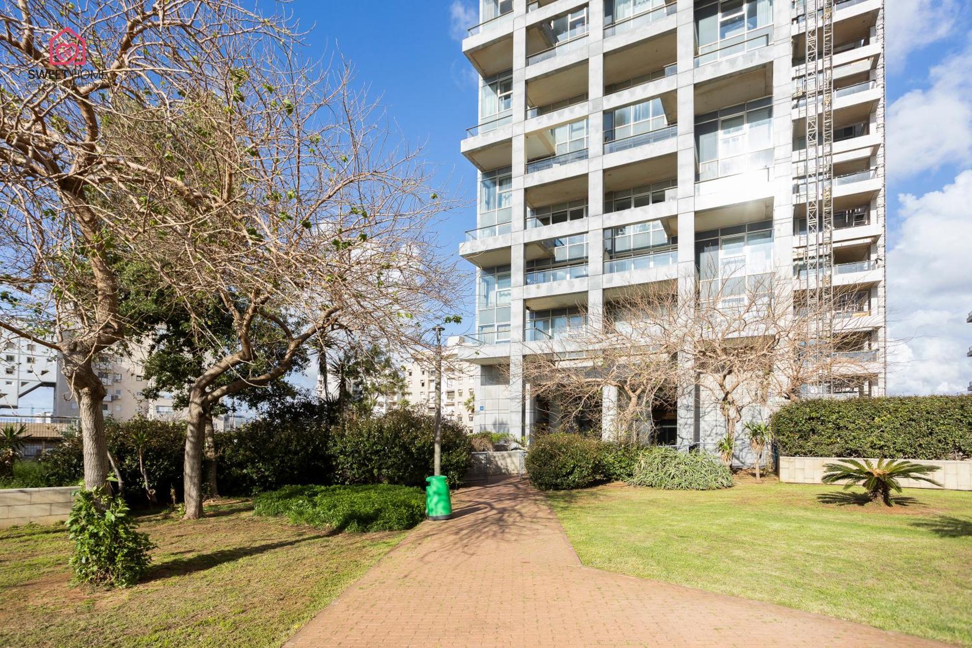 Luxury Apartments' In Netanya Exteriör bild